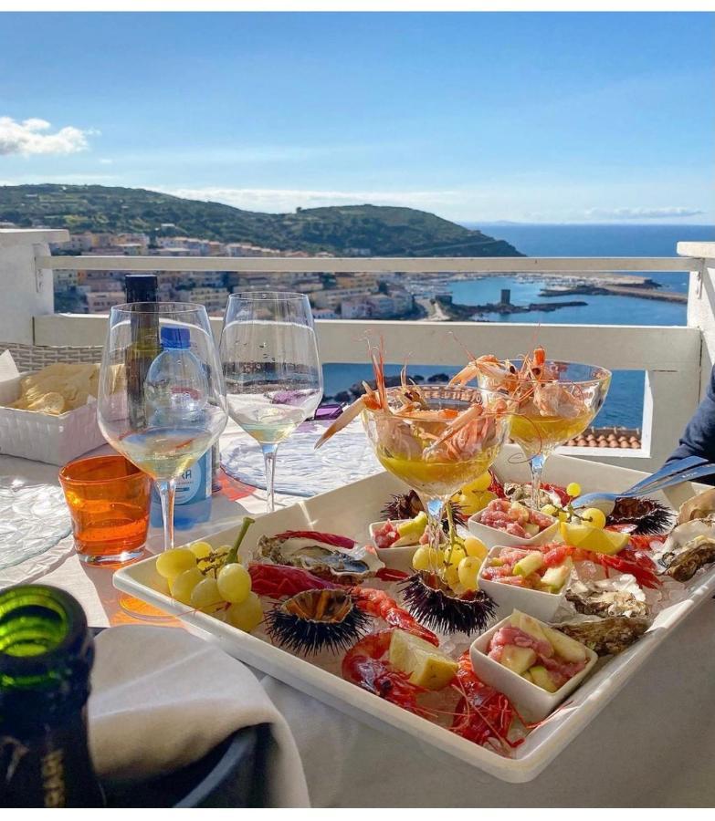 La Dolce Vita , Fronte Mare 卡斯特尔萨多 外观 照片