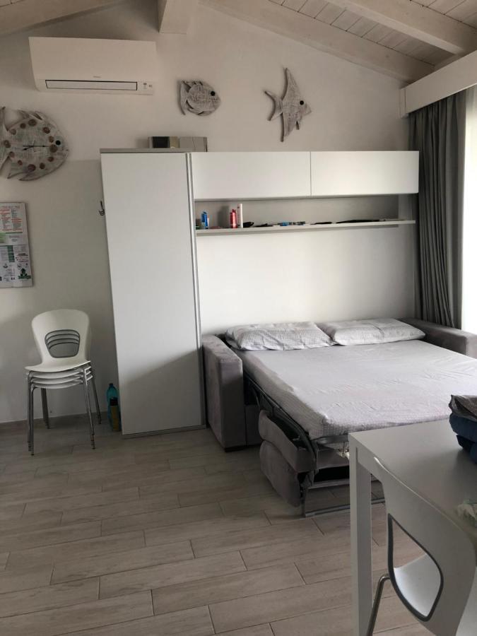 La Dolce Vita , Fronte Mare 卡斯特尔萨多 外观 照片