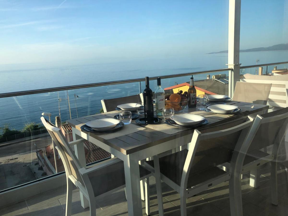 La Dolce Vita , Fronte Mare 卡斯特尔萨多 外观 照片